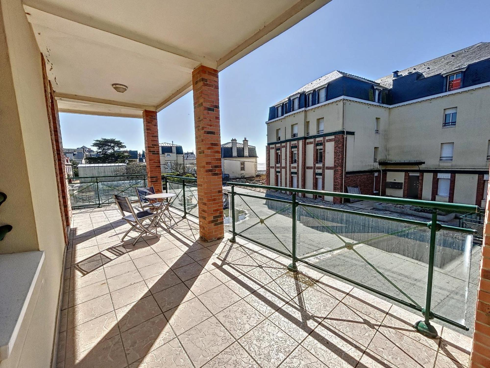 Appartement Renove Avec Ascenseur - Proche Plage Et Centre-Ville - Fr-1-361-506 Saint-Pair-sur-Mer Esterno foto